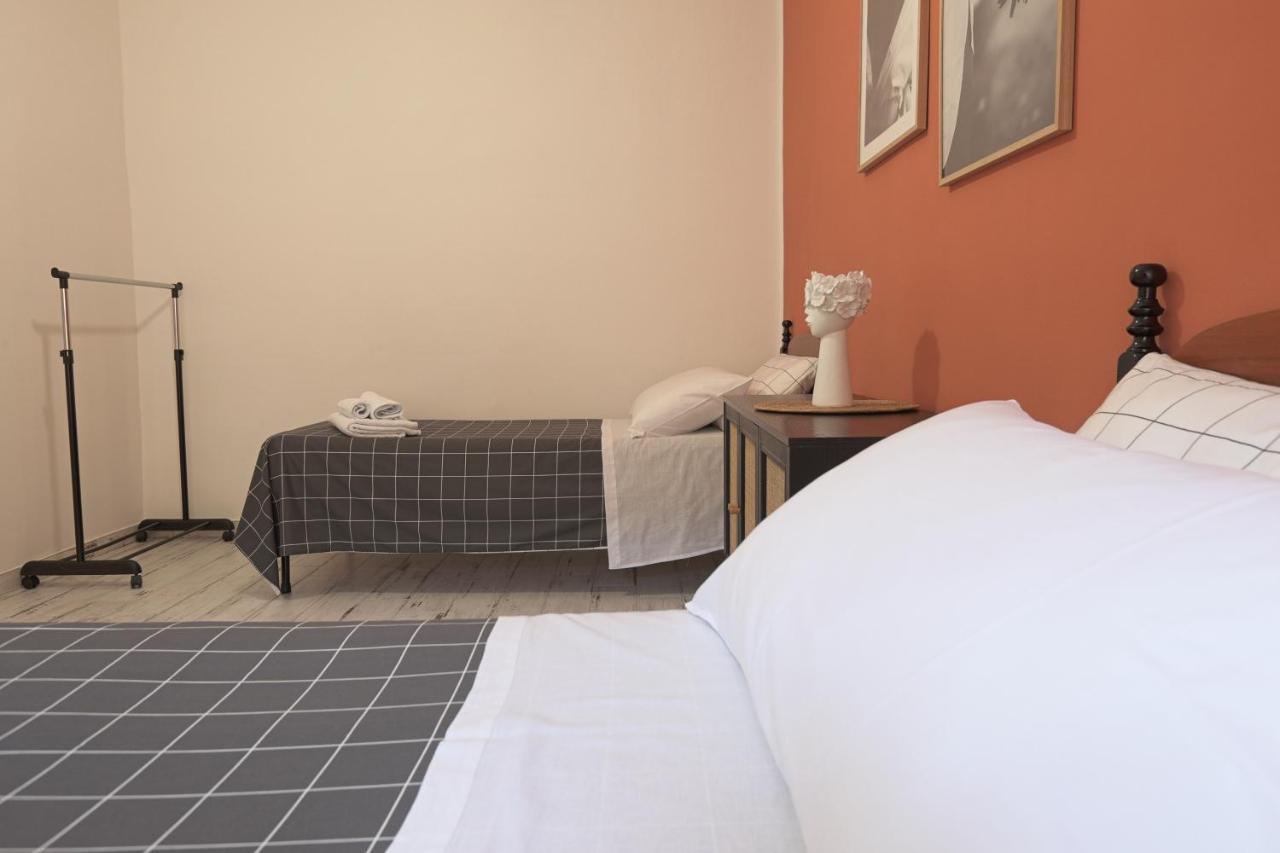 La Sedia Rossa Historical Centre Apartment อากริเจนโต ภายนอก รูปภาพ