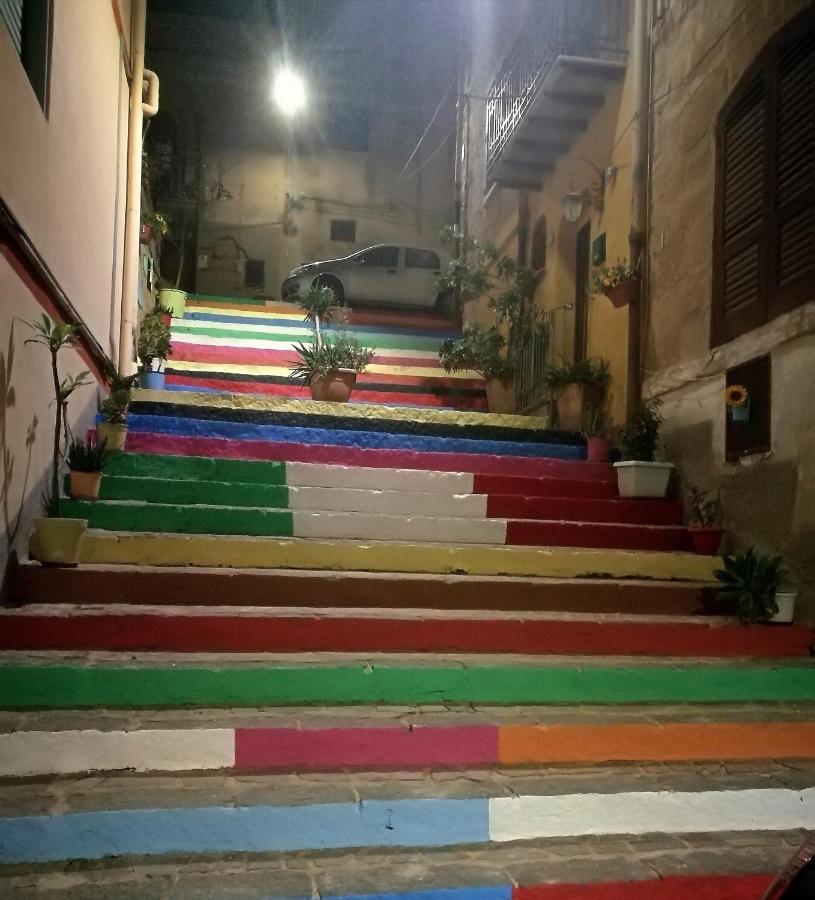 La Sedia Rossa Historical Centre Apartment อากริเจนโต ภายนอก รูปภาพ