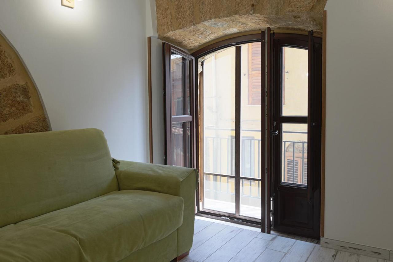 La Sedia Rossa Historical Centre Apartment อากริเจนโต ภายนอก รูปภาพ