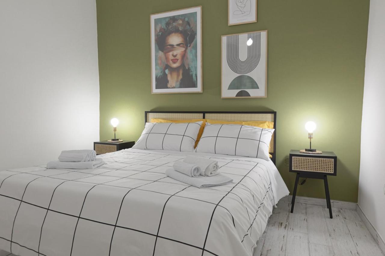 La Sedia Rossa Historical Centre Apartment อากริเจนโต ภายนอก รูปภาพ